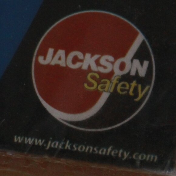 Jackson Safety ANSI Class 2 Safety Vest - Picture 5 of 7